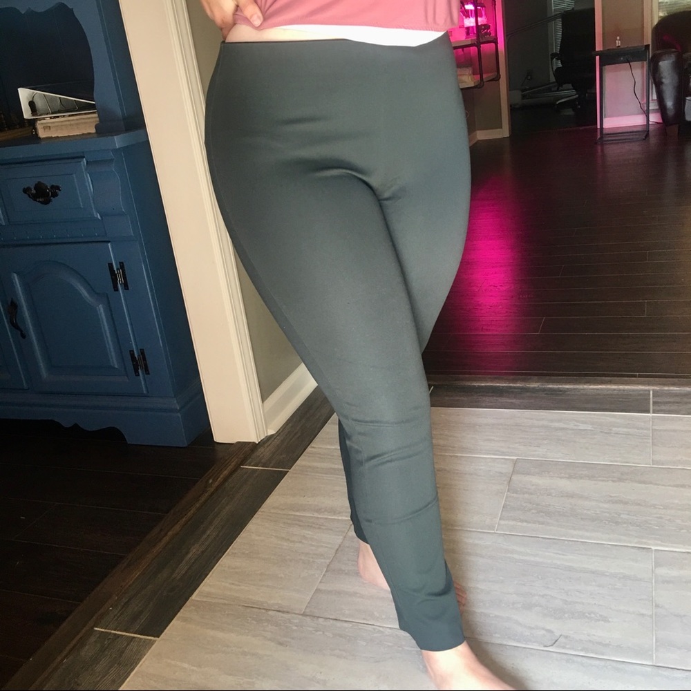 NWT Women's High Rise Skinny Ankle Pants Green 10